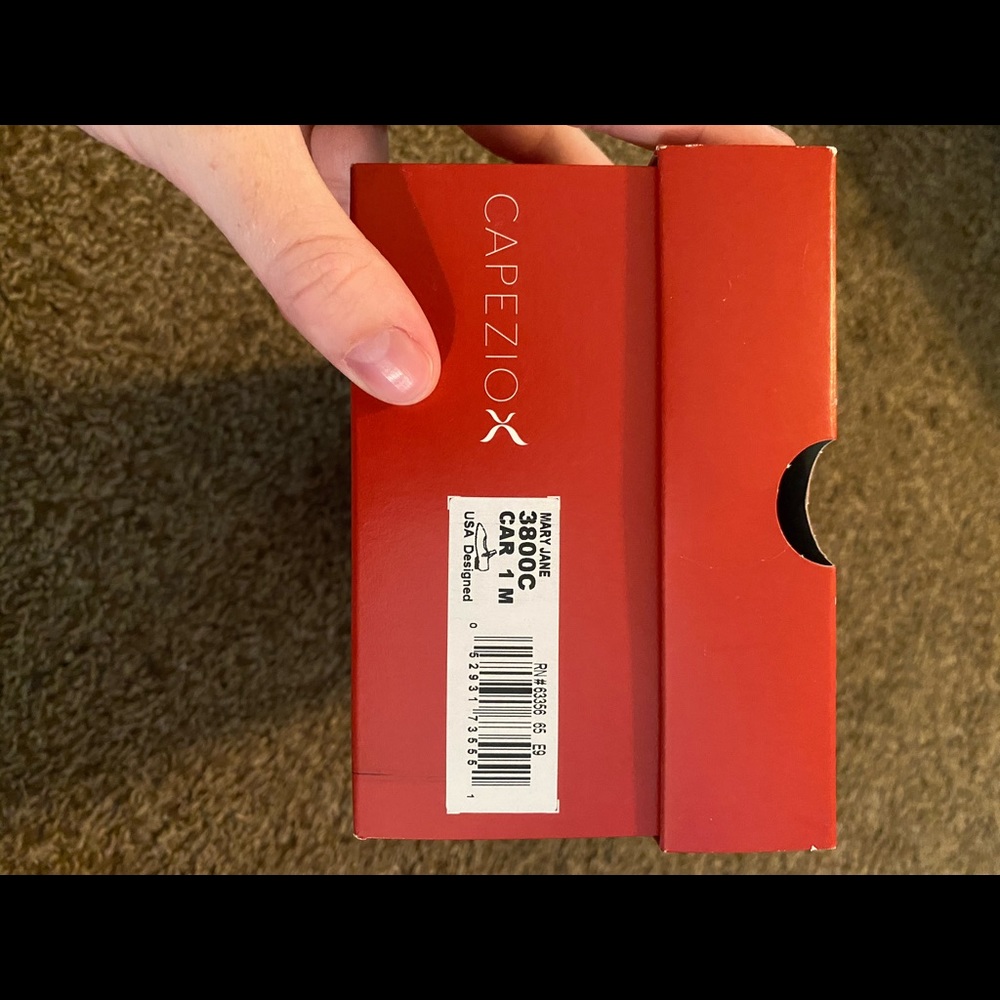 Tan tap shoes
